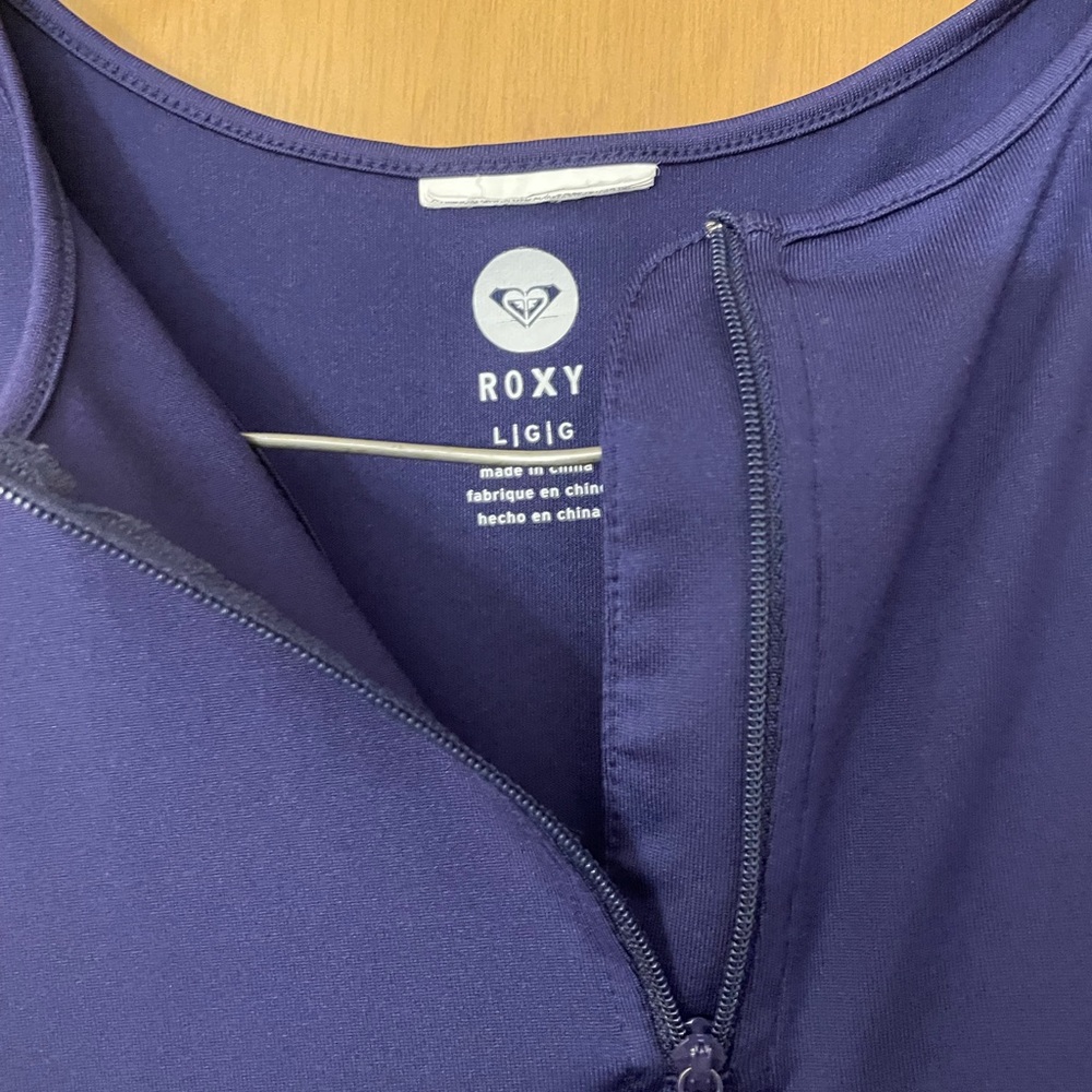 Ladies Roxy tank top - Picture 4 of 7